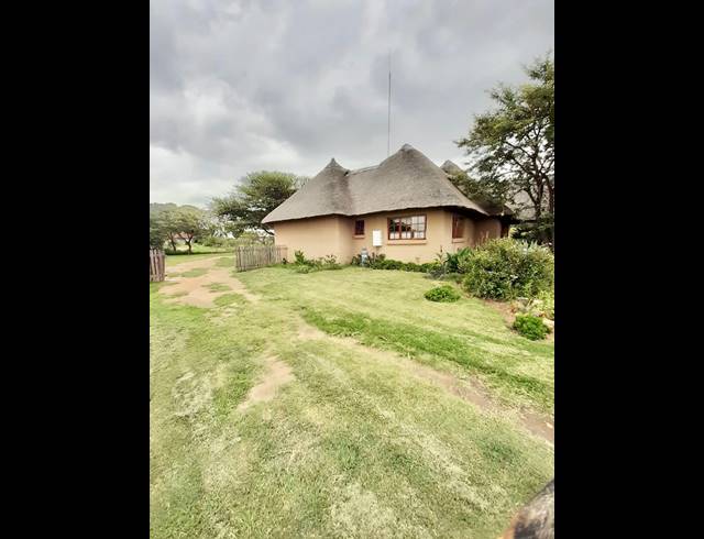 2 BEDROOM HOUSE FOR SALE IN MYNGENOEGEN AH